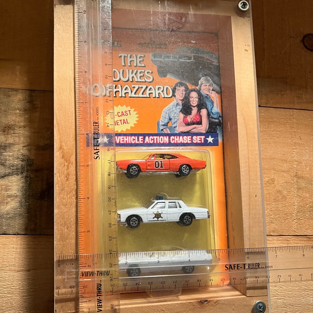 THE DUKES OF HAZZARD GENERAL LEE 1:64 SCALE 3 CAR CHASE SET BY ERTL NIB TM 1997 - Picture 15 of 15